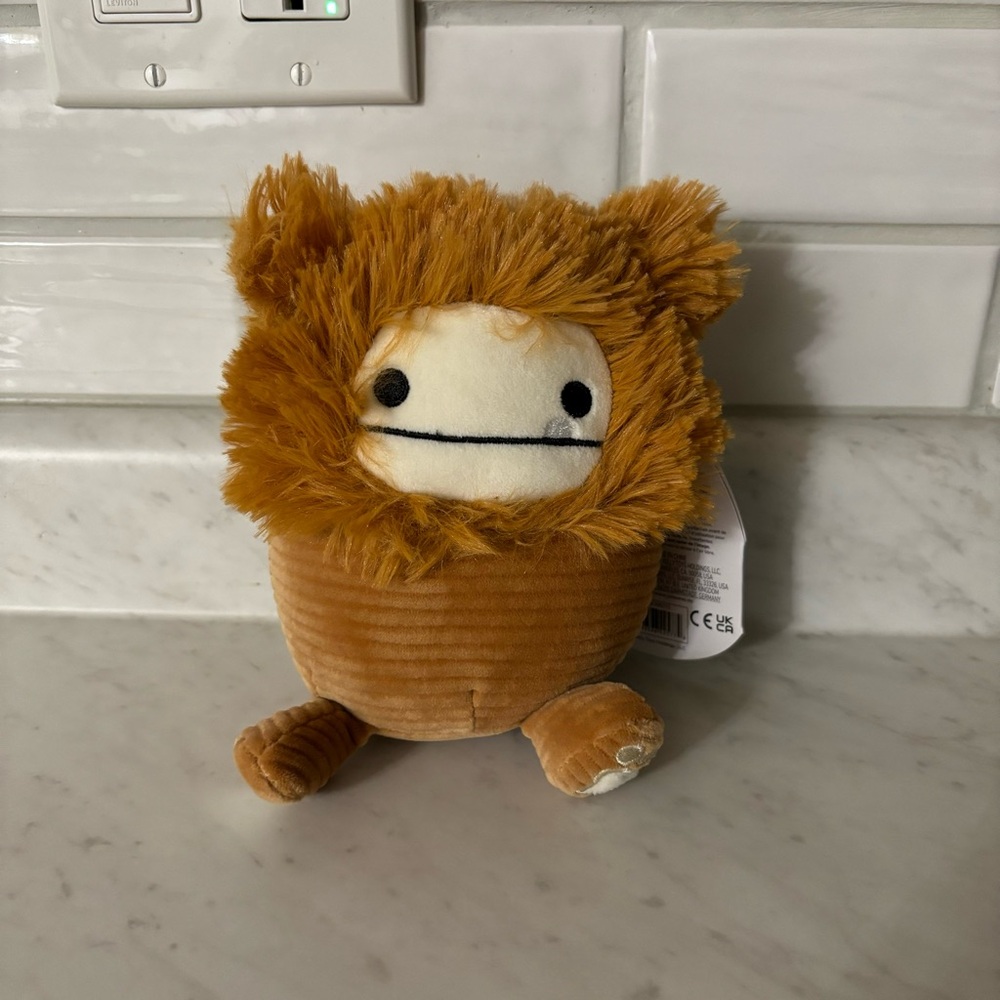5” Benny the Bigfoot Squisharoys Squishmallow
